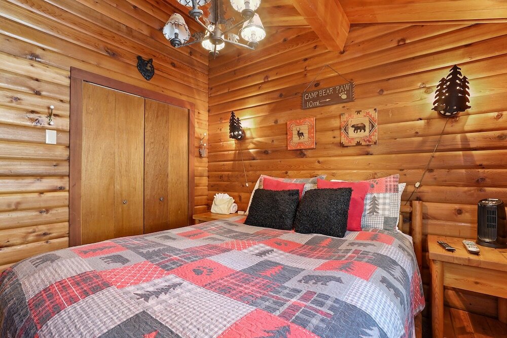 Cottage Bear Woods Cabin