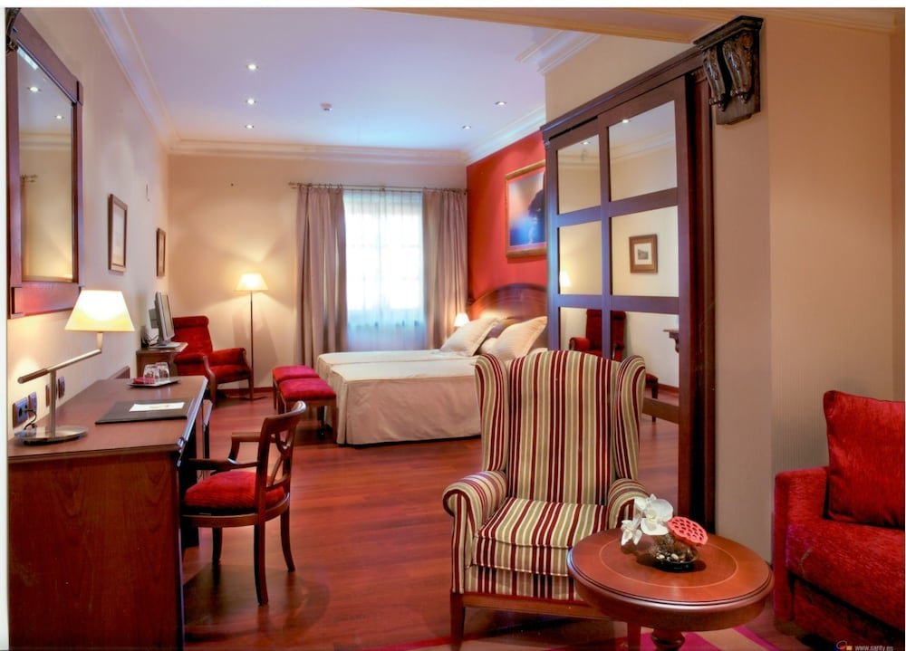 Deluxe Double room with river view Hotel Palacio de la Magdalena