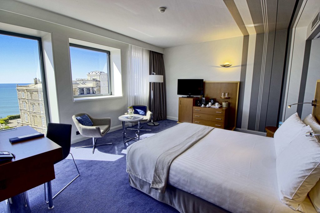 Habitación Premium con vista al océano Radisson Blu Hotel Biarritz