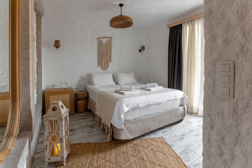 Standard Doppel Zimmer mit Balkon Rupa Otel Alacatı- Adults Only