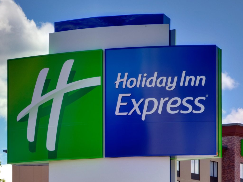 Люкс Holiday Inn Express & Suites West Plains Southwest, an IHG Hotel