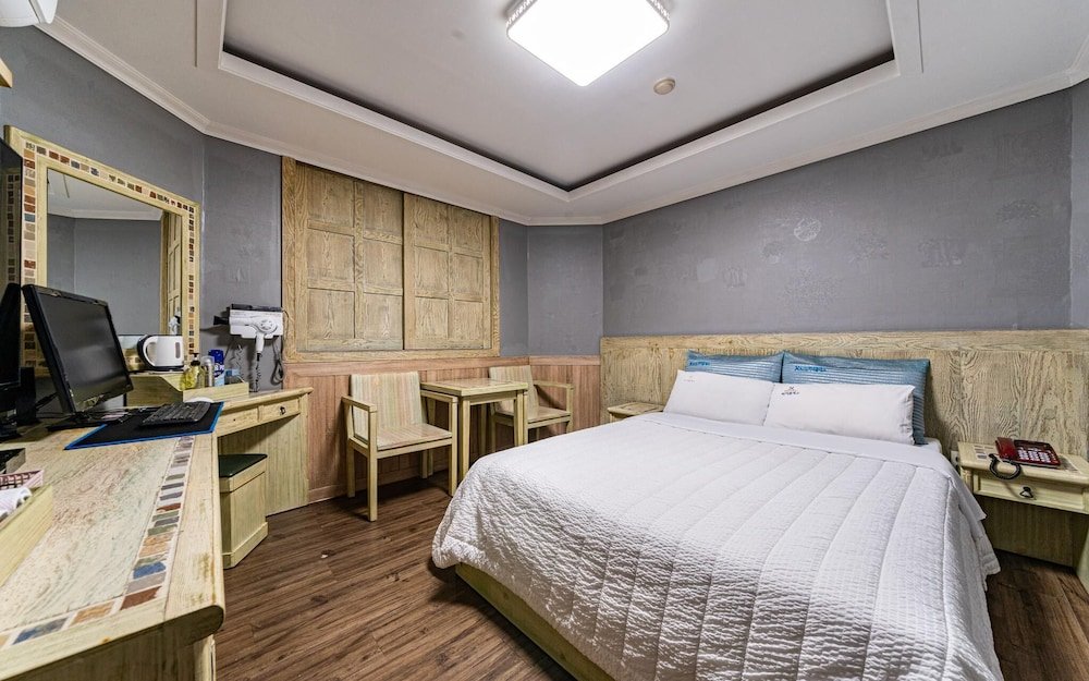 Standard Zimmer Daejeon Yongjeon High Class
