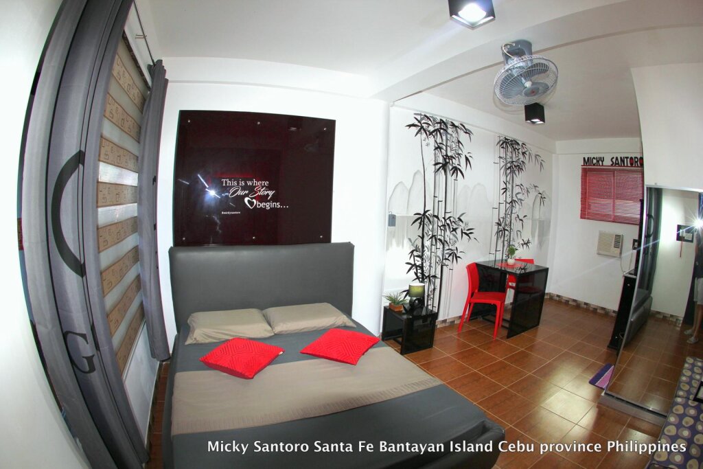 Люкс Deluxe Micky Santoro Hotel & Restaurant