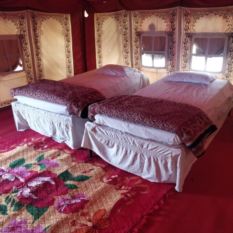 Zelt 1 Schlafzimmer Kumbh Mela Vedic Tents