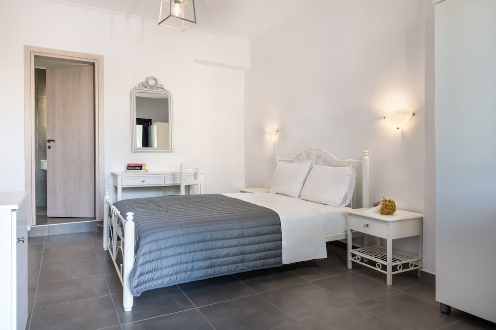 Standard famille chambre 2 chambres avec balcon Rivari Santorini Hotel