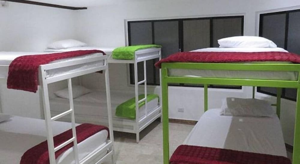 Cama en dormitorio compartido Hostal La Dolce Vita - Hostel