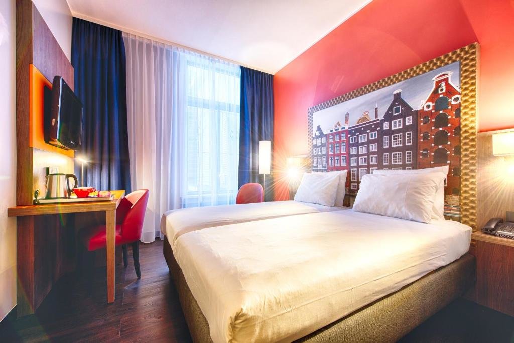 Двухместный номер Comfort Leonardo Hotel Amsterdam City Center