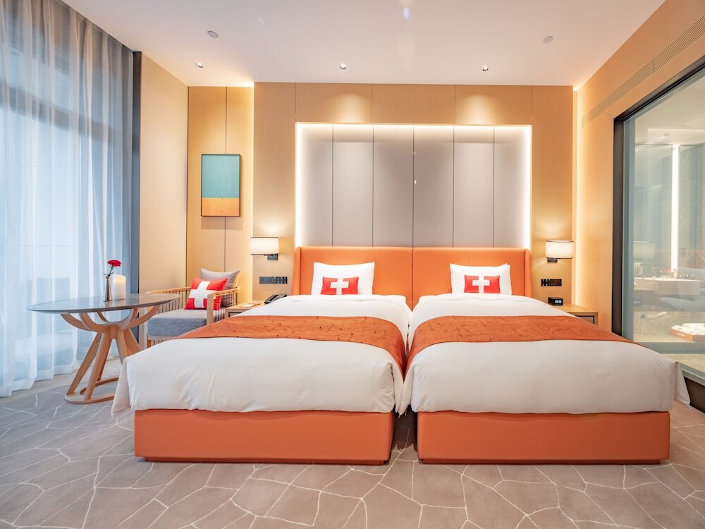 Standard Doppel Zimmer Swisstouches Resort Hotel