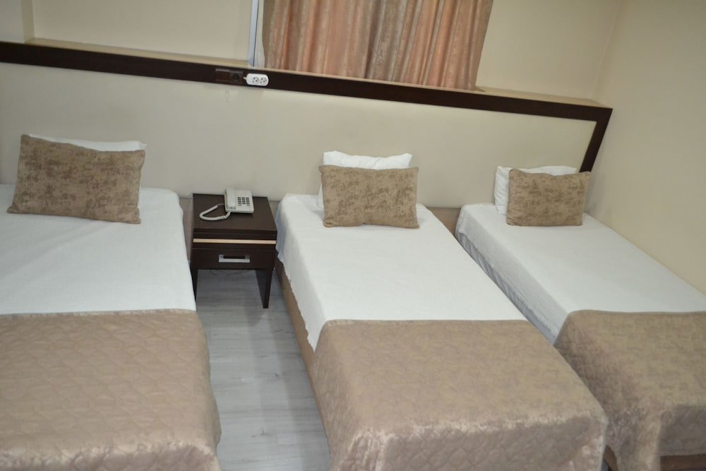 Standard Zimmer Adana Kucuksaat Hotel