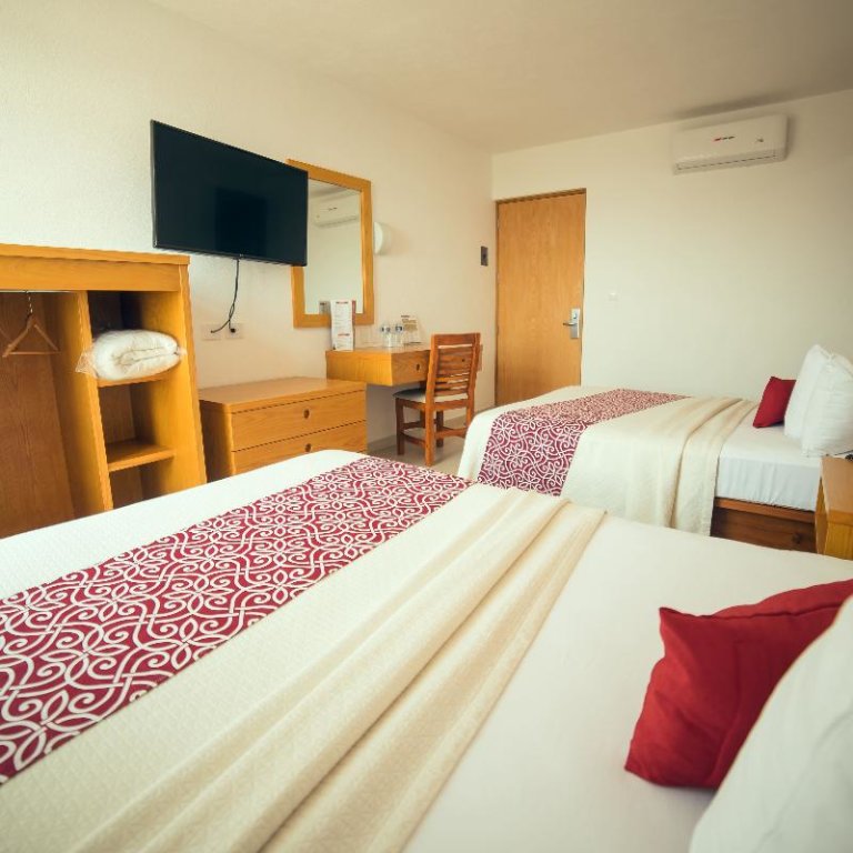 Четырёхместный номер Standard c 1 комнатой Hotel Klimt