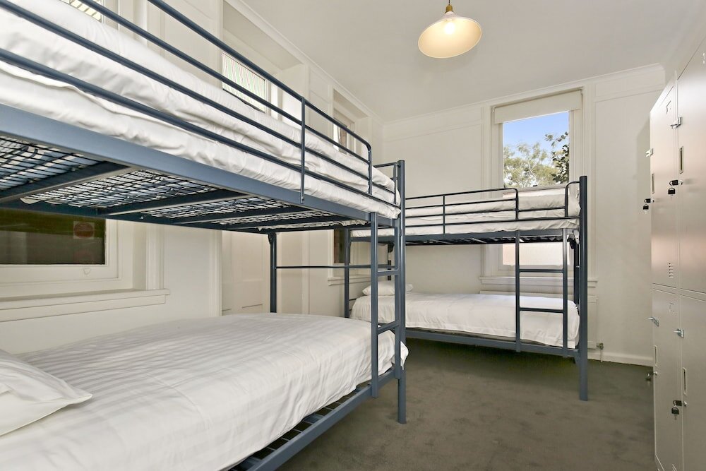 Bed in Dorm (female dorm) Hub Hostel
