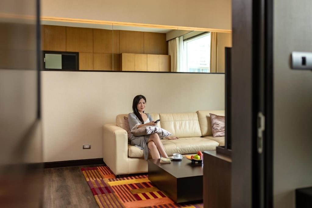 1 Bedroom Suite Marriott Executive Apartments Sukhumvit Park