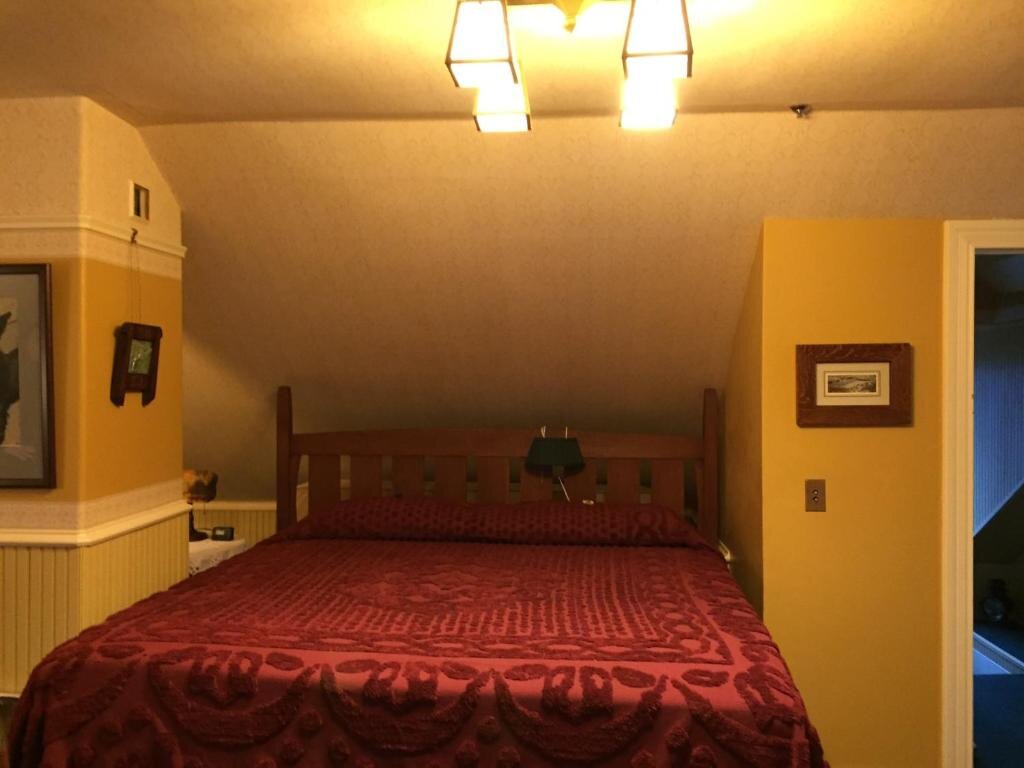 Deluxe Zimmer Alaska's Capital Inn Bed and Breakfast