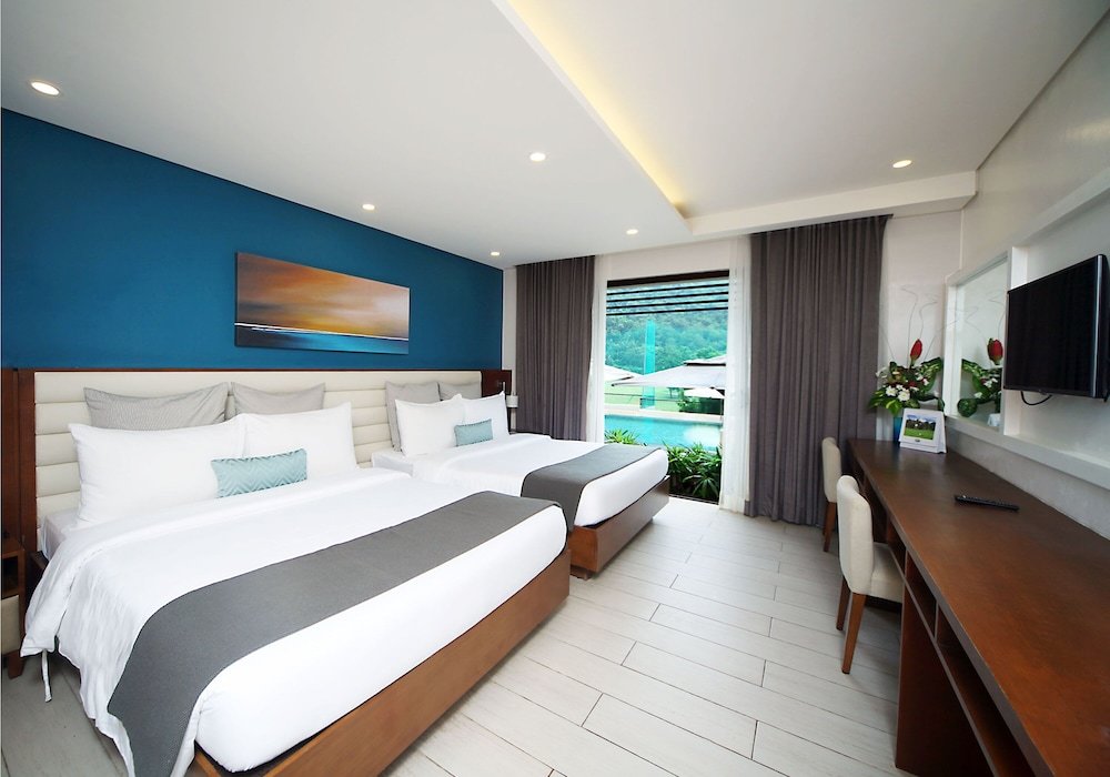 Premier Zimmer mit Balkon und mit Blick Fairways and Bluewater Boracay