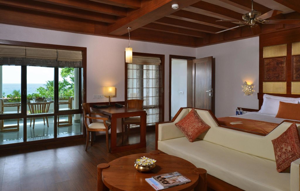 Standard room with sea view Gokulam Grand Turtle On The Beach