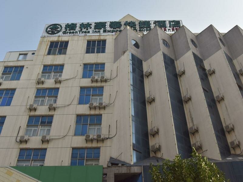 Suite GreenTree Inn Zhenjiang Babaiban Express Hotel