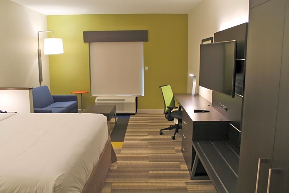 Люкс Standard Holiday Inn Express & Suites St. Louis South - I-55, an IHG Hotel