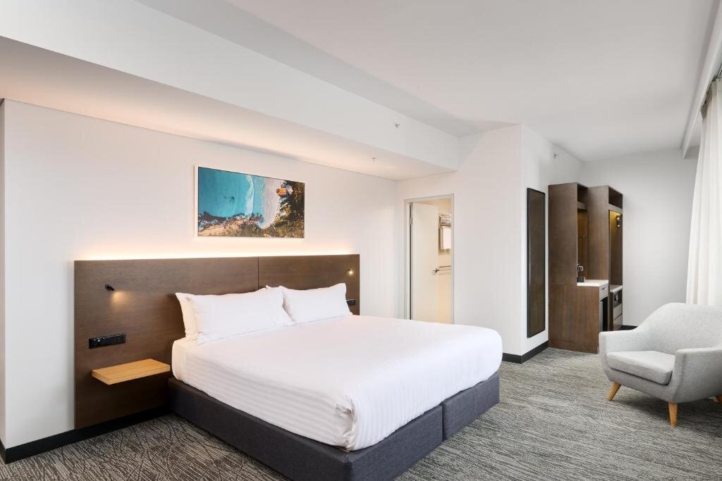 Двухместный номер Premium с видом на город Holiday Inn West Perth, an IHG Hotel