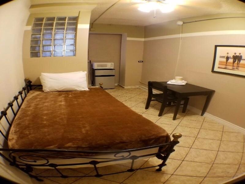 Standard simple chambre Monterey Inn Hotel