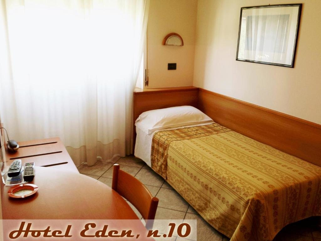 Standard Zimmer Hotel Eden