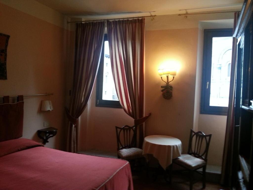 Camera Deluxe B&B A Florence View