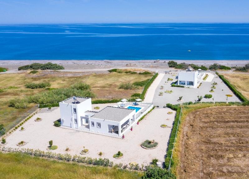 Вилла Aegean Horizon Beachfront Villas