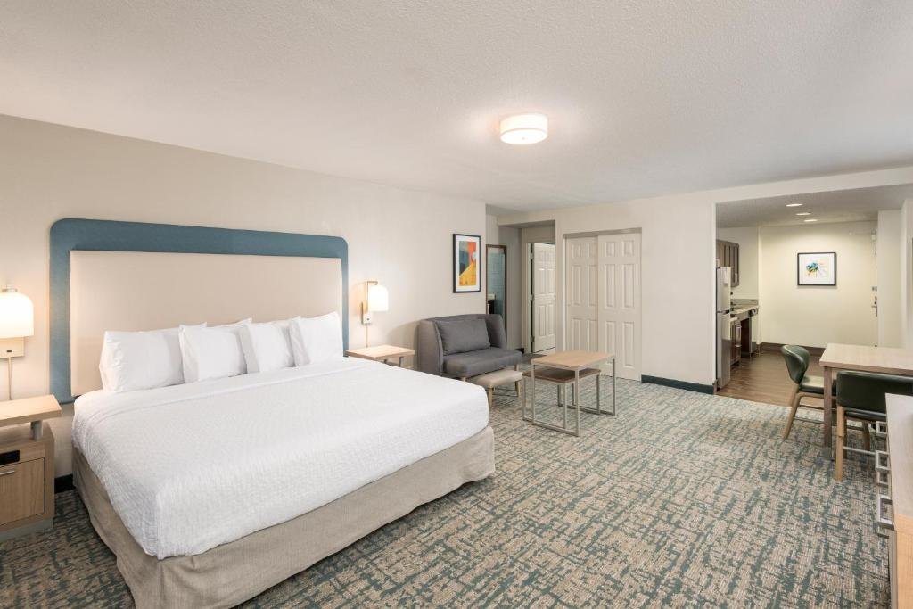 Premium Doppel Suite 1 Schlafzimmer Homewood Suites Miami Airport/Blue Lagoon