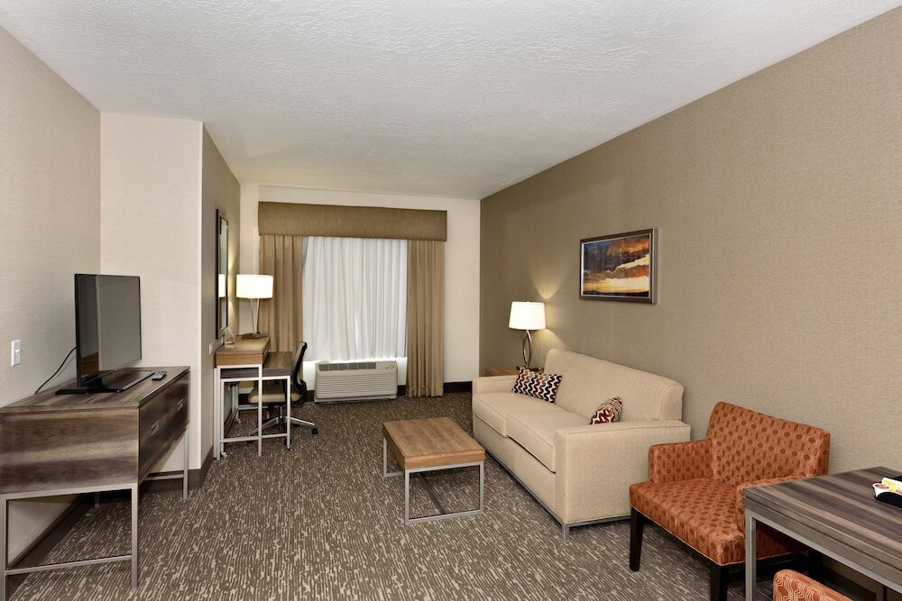 Suite 1 dormitorio Holiday Inn St. George Conv Ctr, an IHG Hotel