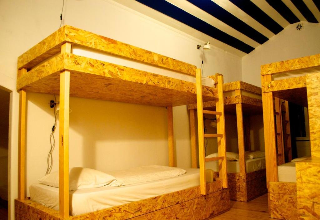 Bed in Dorm (female dorm) Goodnight Hostel