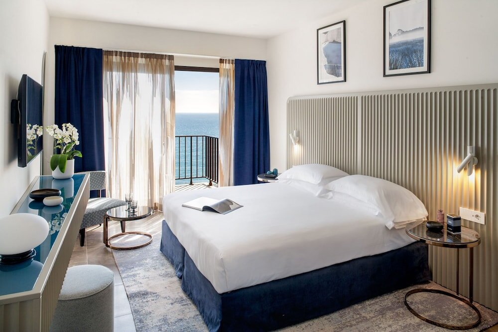 Одноместный номер Deluxe с балконом и с видом на море Grand Hotel Diana Majestic
