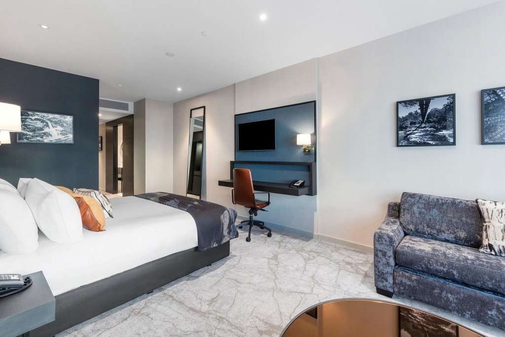Double Junior Suite Crowne Plaza Christchurch, an IHG Hotel
