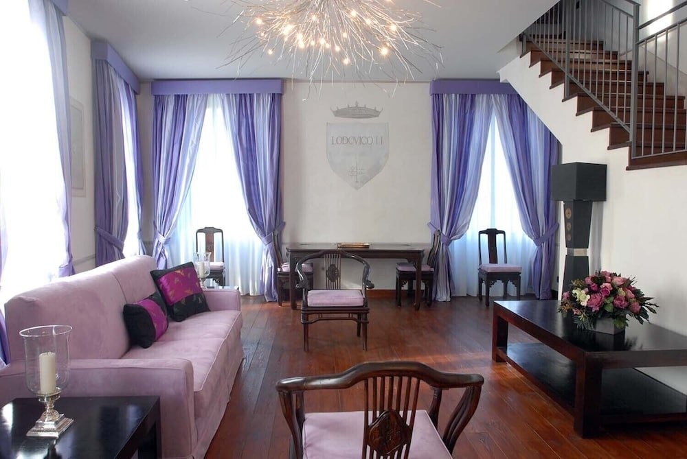 Номер Luxury Castello di Pontebosio Luxury Resort