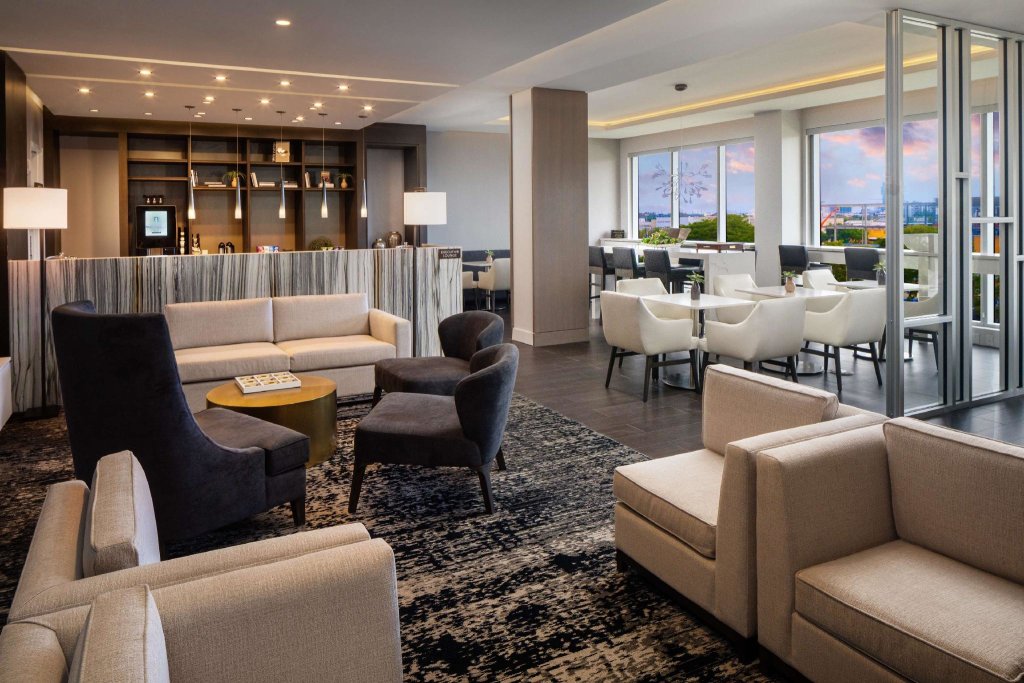 Standard Doppel Zimmer mit Balkon Hilton Aventura Miami