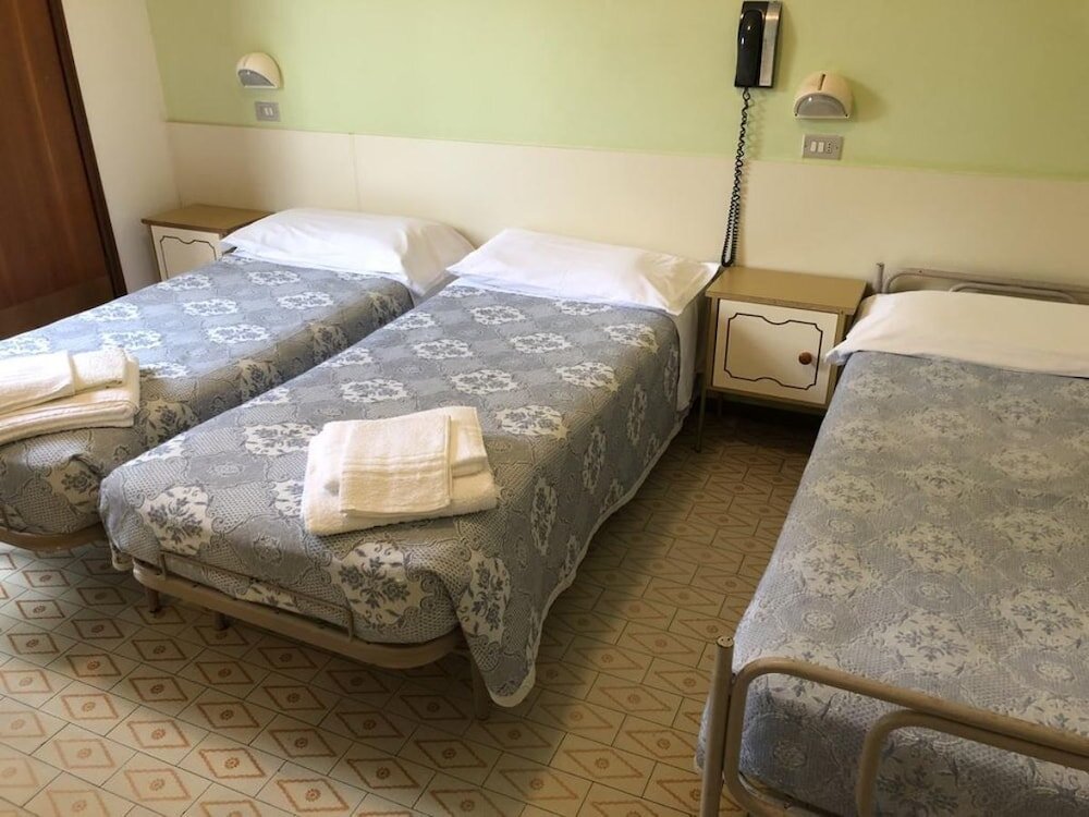 Standard Dreier Zimmer Be Hotel Rimini