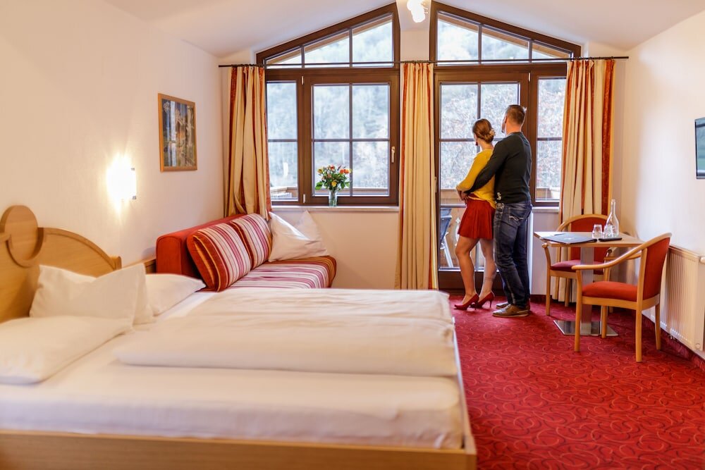 Standard triple chambre avec balcon et Vue montagne Feriendorf Ponyhof