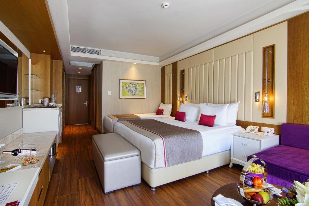 Standard Zimmer mit Landblick Trendy Lara Hotel