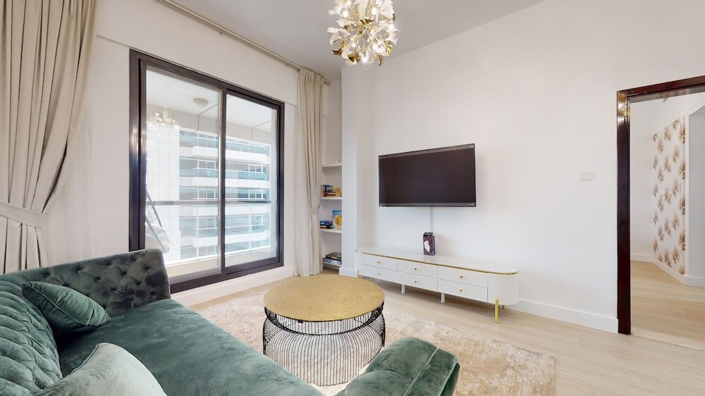 Deluxe Apartment GreenFuture - Elegant Apartment With Balcony Near The Walk JBR