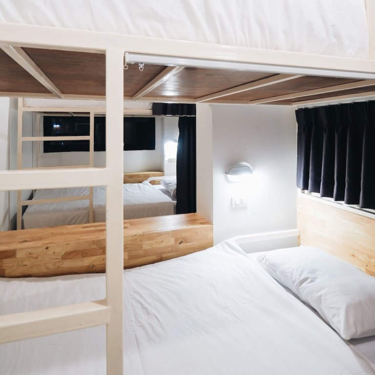 Cama en dormitorio compartido Loyy Hotel - Hostel