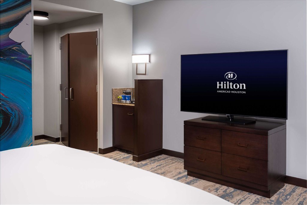 Четырёхместный номер Hilton Americas - Houston