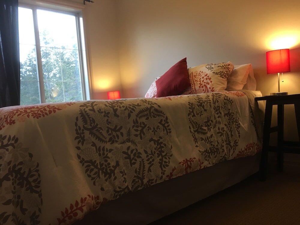 Premium room Radium Vacation Rental 3 Bedroom Townhome with Views