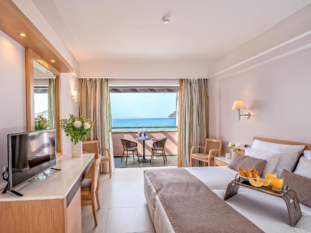 Двухместный номер Standard с частичным видом на море Porto Platanias Beach Resort & Spa