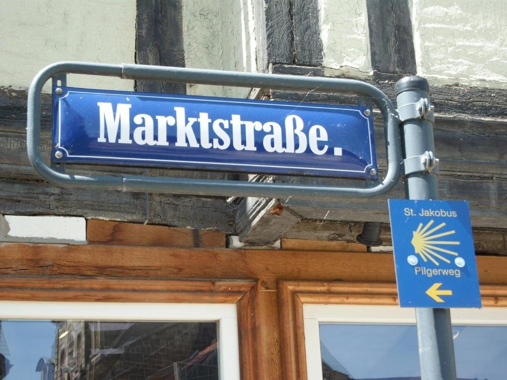 Апартаменты Ferienwohnungen Marktstrasse 15