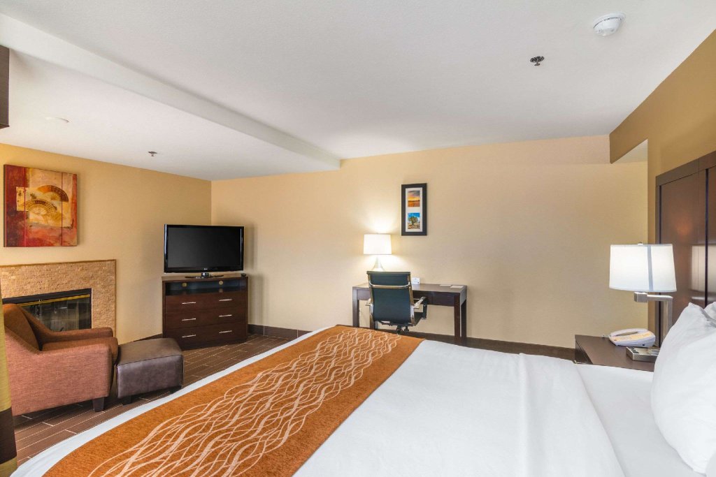 Doppel Suite Comfort Inn & Suites
