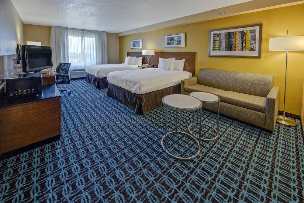 Номер Standard Fairfield Inn and Suites by Marriott Orlando Near Universal Orlando