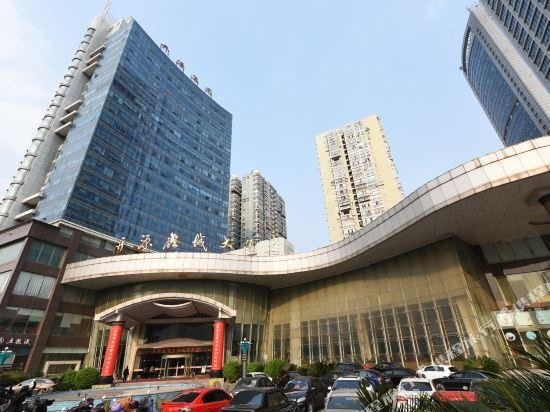 Люкс Deluxe Kaiyuan Xincheng Hotel