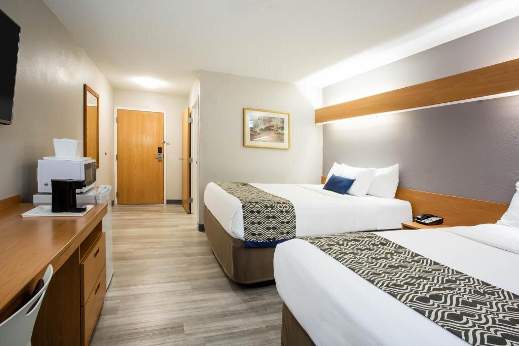 Двухместный номер Standard Microtel Inn & Suites by Wyndham Southern Pines / Pinehurst