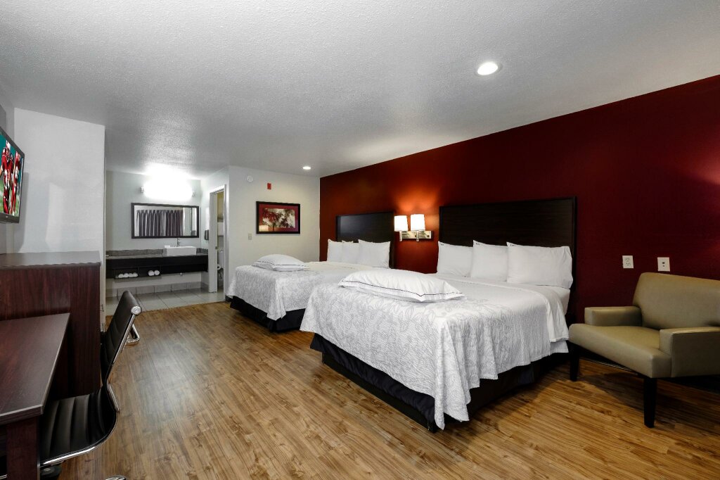 Premium Quadruple room Red Roof Inn PLUS+ Hammond