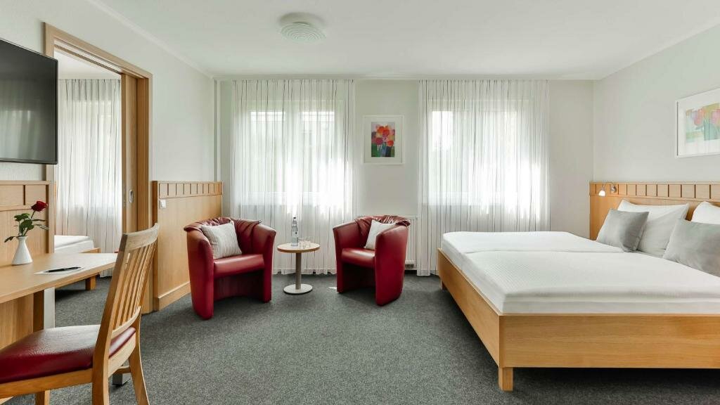 Komfort Dreier Zimmer Dorint Parkhotel Siegen