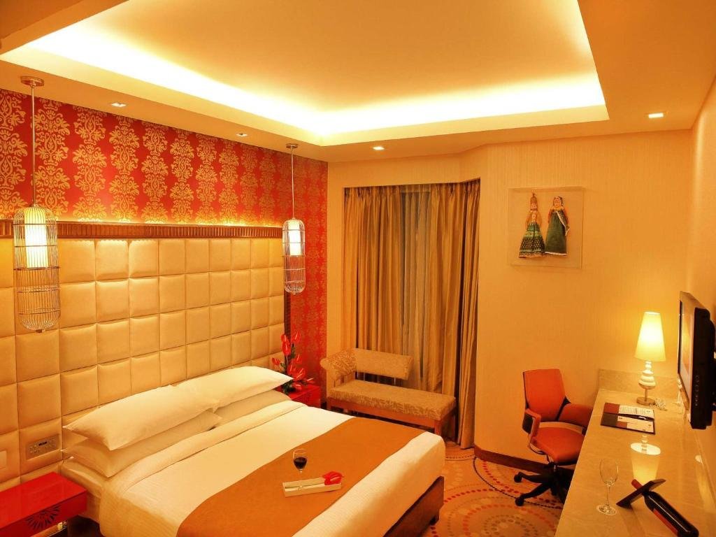 Трёхместный номер Deluxe The Metropolitan Hotel & Spa New Delhi