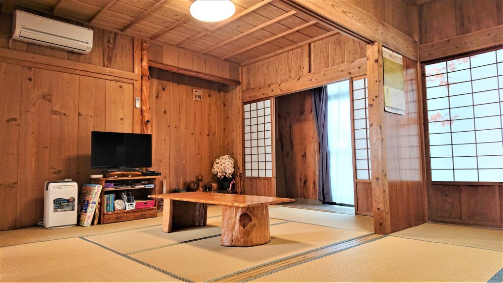 Standard Cottage Yakusugi House